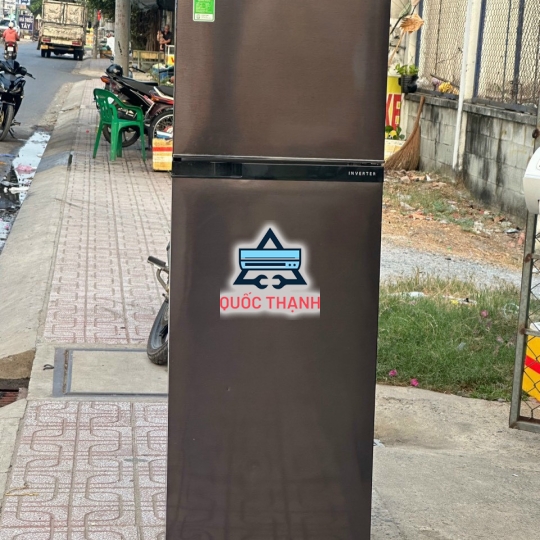 Tủ lạnh Toshiba 253l